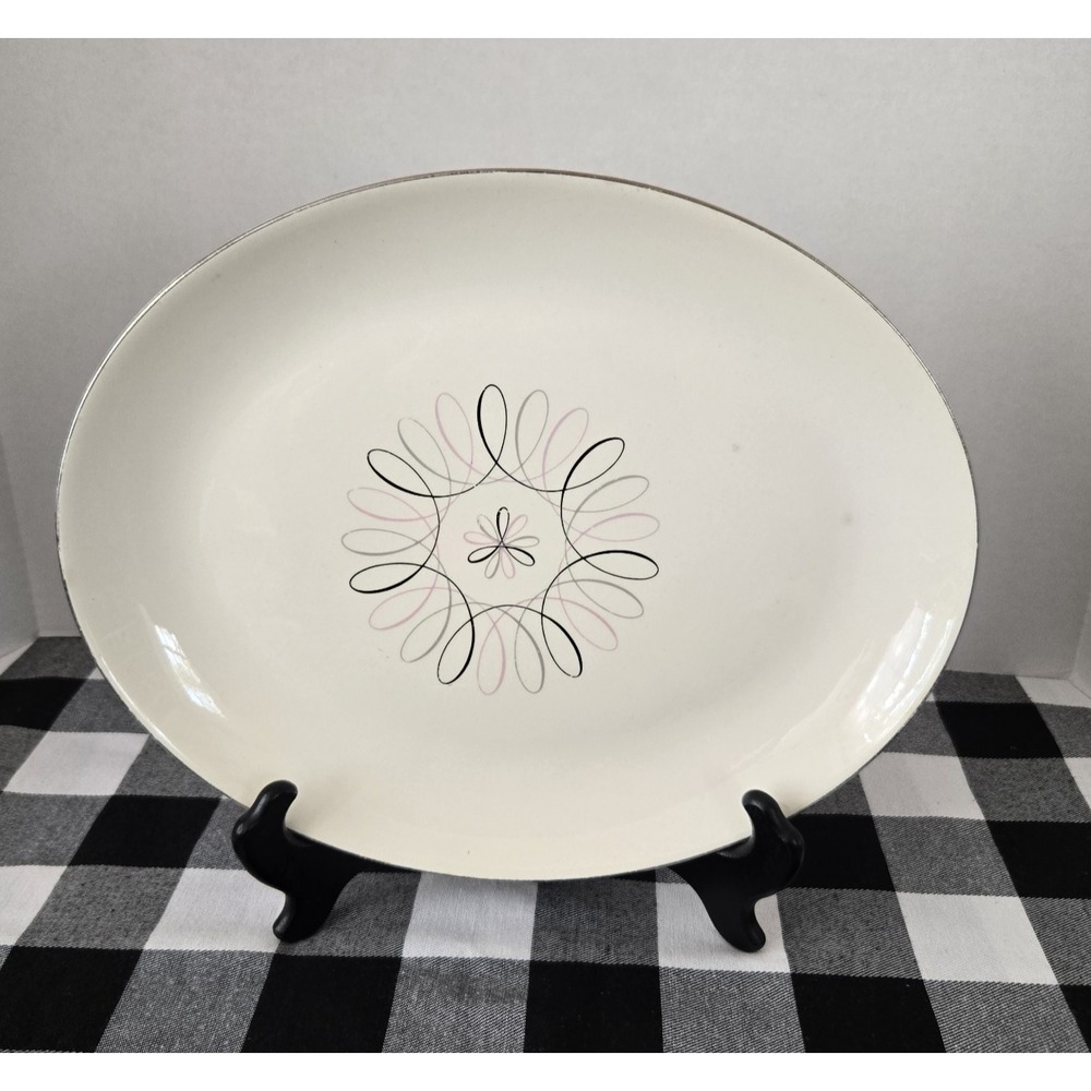 Sevron Carousel Platter Americas Distinctive Dinnerware Newark, NY 13.5" X 11"